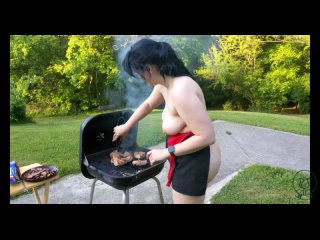 stripping and grilling in the backyard - trailer - pornhub.com